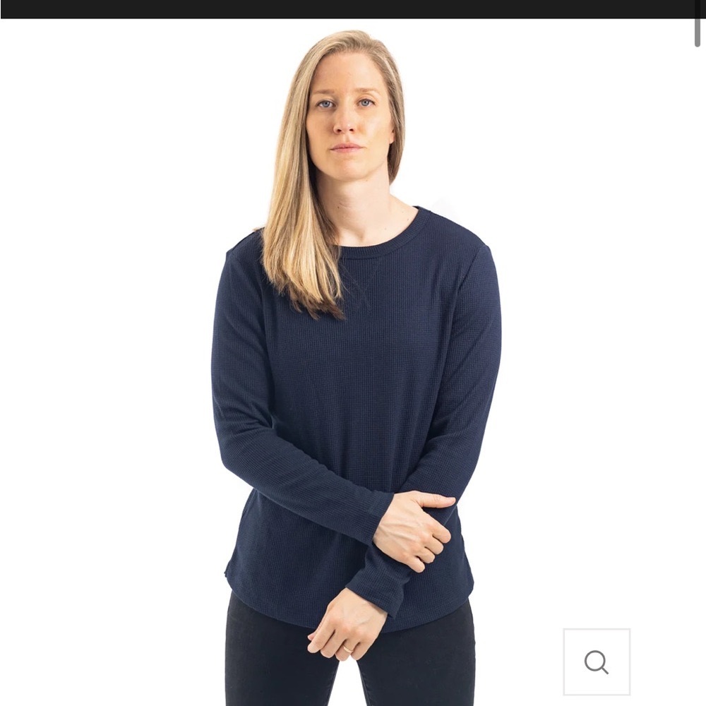 Alpha Forward women waffle long sleeve shirt. Small